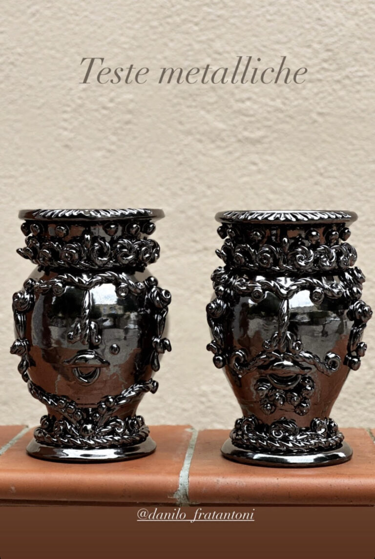 Bronze colored heads Height 13,78 inch